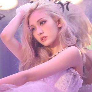 裸体露屄动漫画
