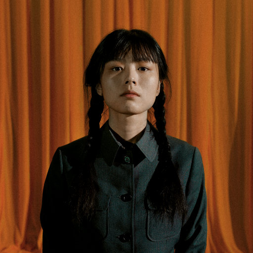 裸体露屄动漫画
